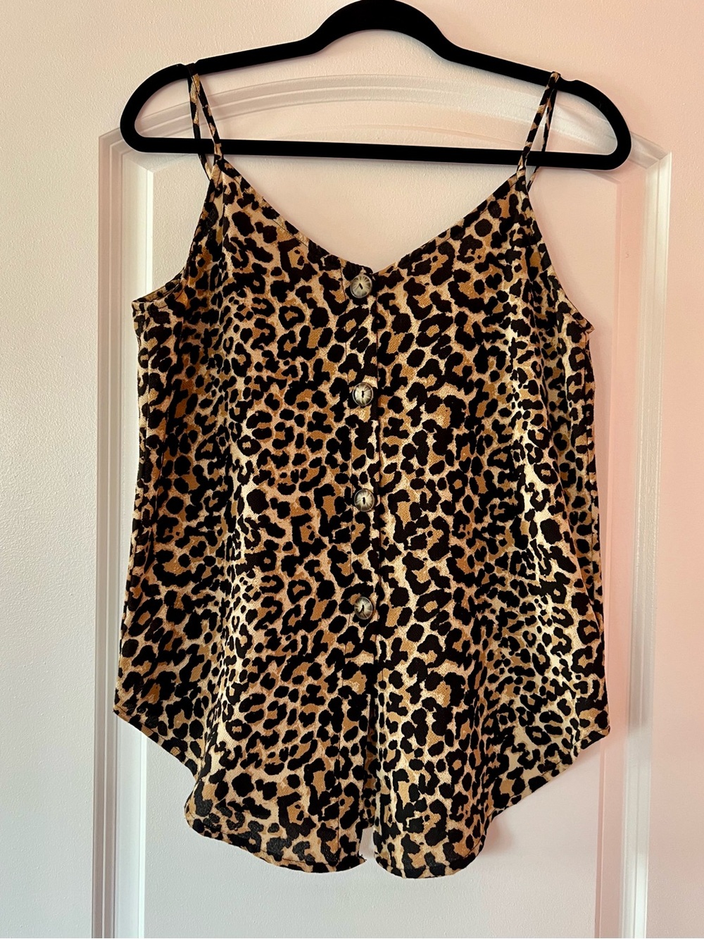 Boutique Leopard Print Button-Front Cami Top - Brown/Black